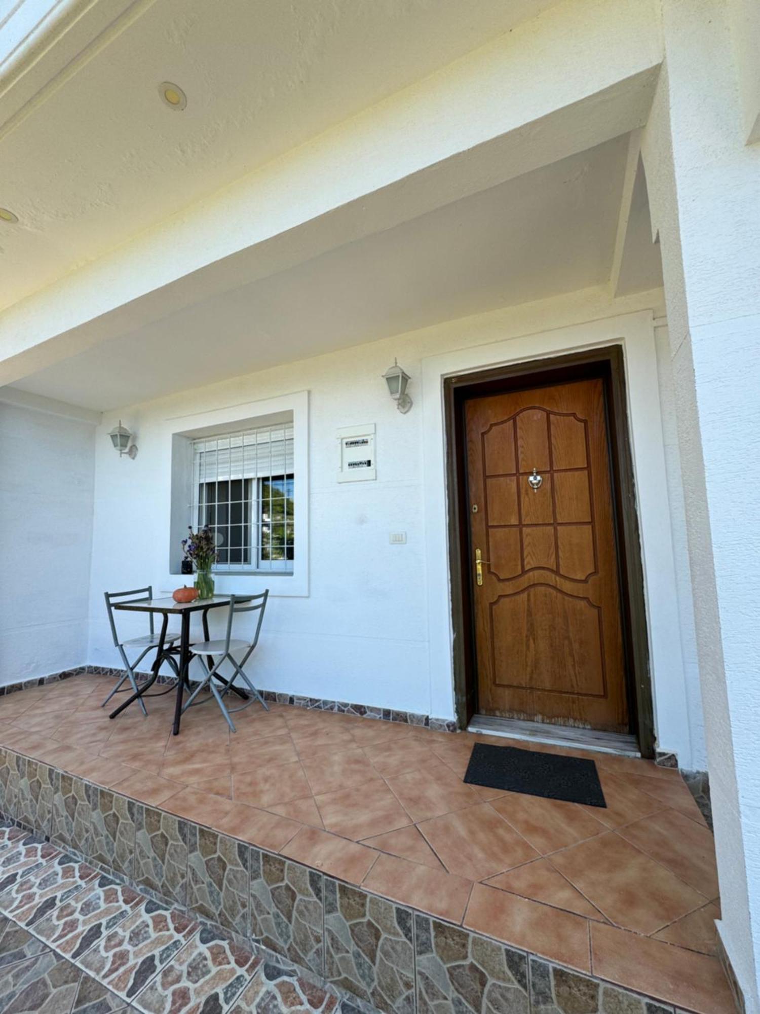 מלון Lukovë Lida'S House מראה חיצוני תמונה