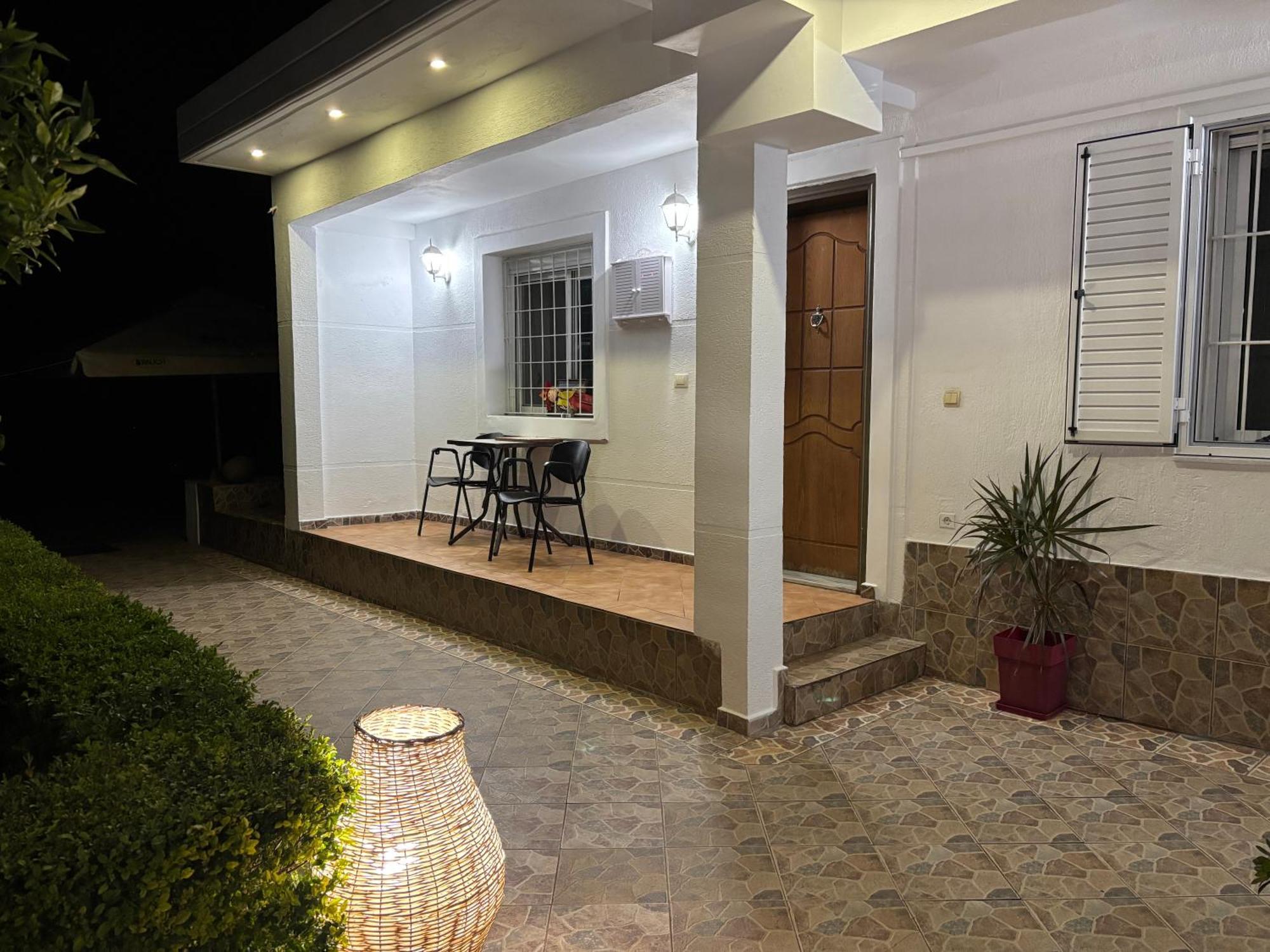 מלון Lukovë Lida'S House מראה חיצוני תמונה
