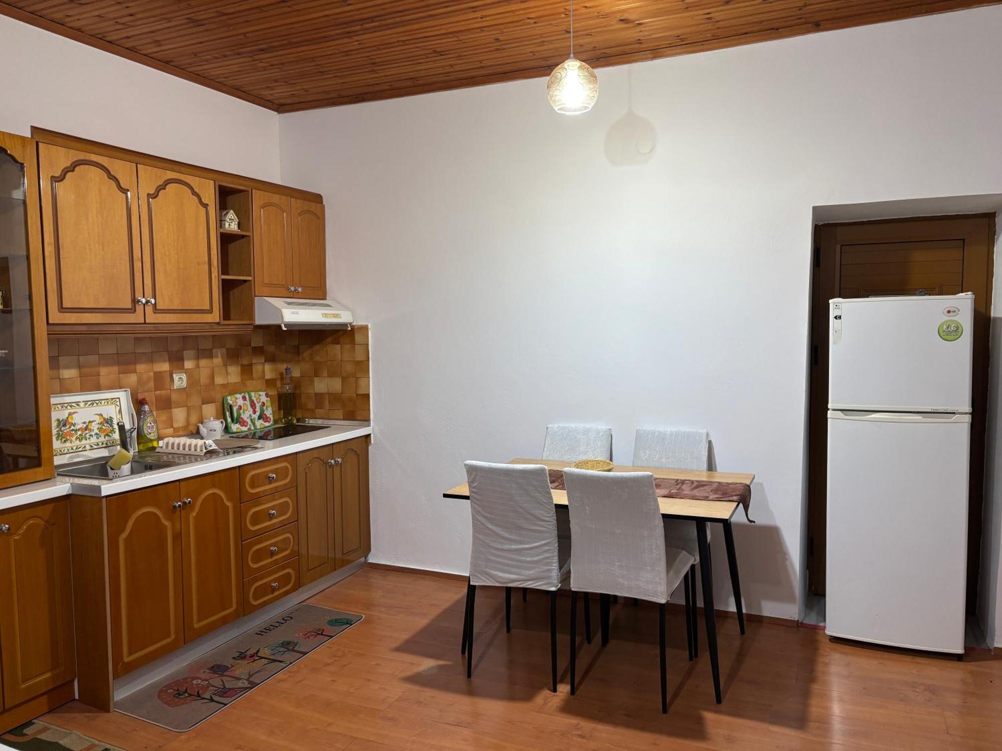 מלון Lukovë Lida'S House מראה חיצוני תמונה